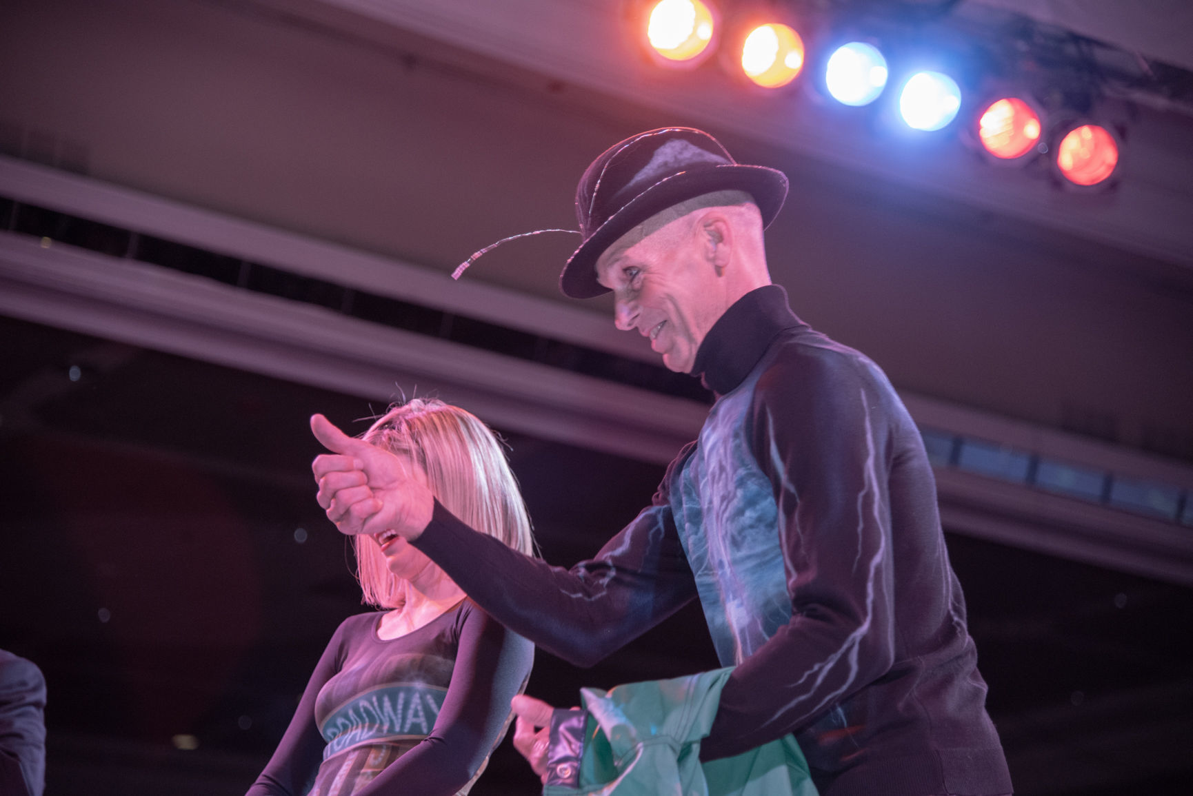 110318_acw_dancinggallery-222.jpg